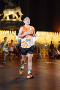 BIB: 019, 20327
                            <button type="button" onclick="openModal(23116047)" class="btn btn-primary btn-sm float-right btn-popup" data-toggle="modal" data-target=".modal-high-quality">
                        <i class="fas fa-shopping-cart"></i> Add to Cart
                    </button>
                                            <button type="button" onclick="isThisMe(23116047, true)" class="btn btn-success btn-sm float-right btn-popup btn-isme hidden" data-toggle="tooltip" data-placement="bottom" title="นี่คือรูปของคุณใช่ไหม คลิกที่นี่เพื่อเอาเข้าอัลบั้ม">
                        <i class="fas fa-plus"></i> Add to album
                    </button>
                    <button type="button" onclick="isThisMe(23116047, false)" class="btn btn-warning btn-sm float-right btn-popup btn-isnotme hidden">
                        <i class="fas fa-ban"></i> Remove from album
                    </button>